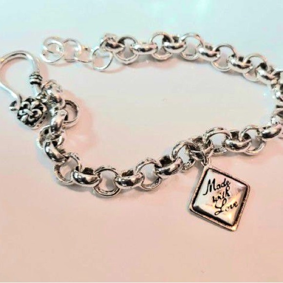 New Sterling Silver Love Charm Bracelet - Picture 4 of 5